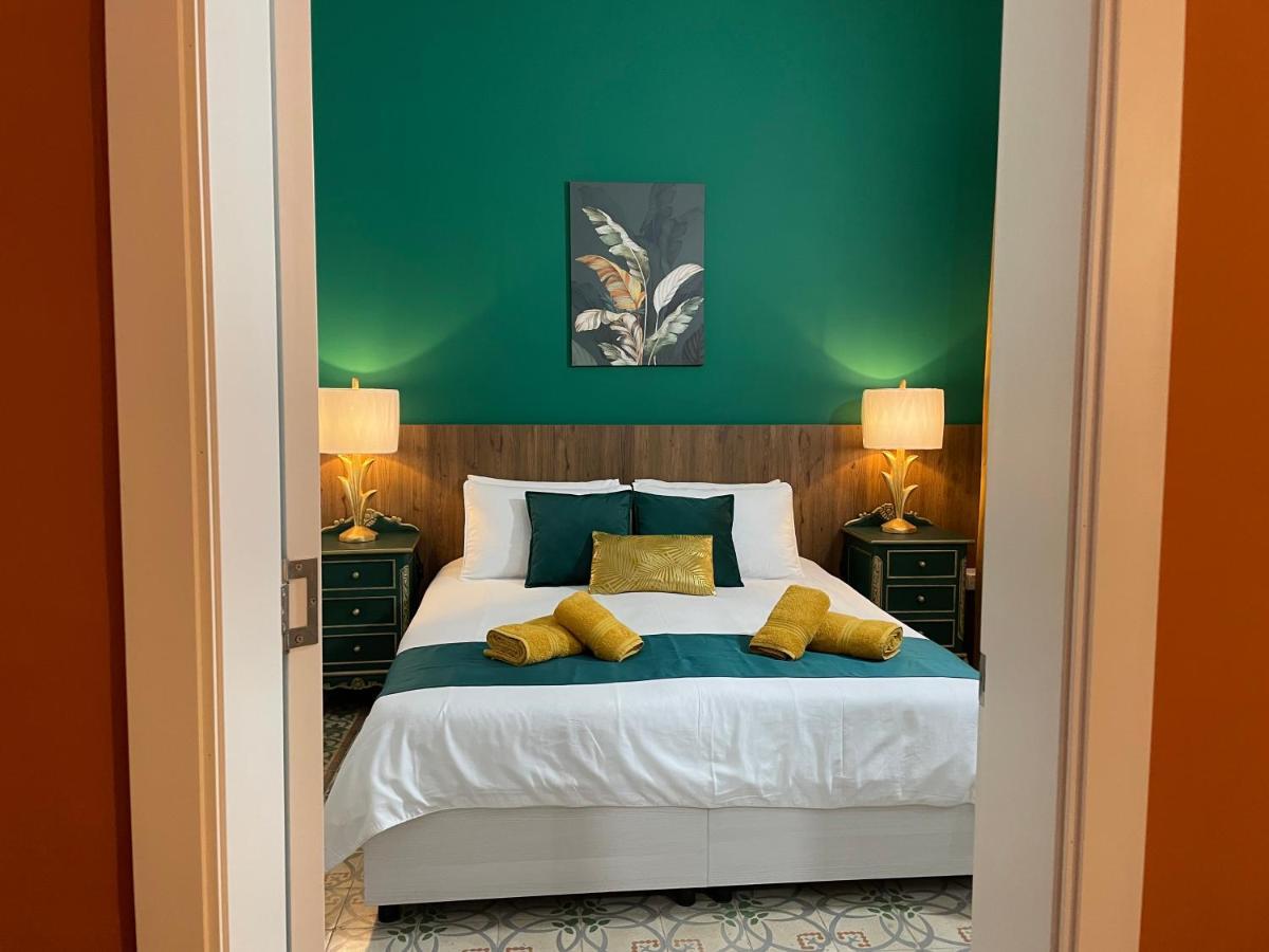 Parisio One Bedroom Maisonette In Sliema Bagian luar foto