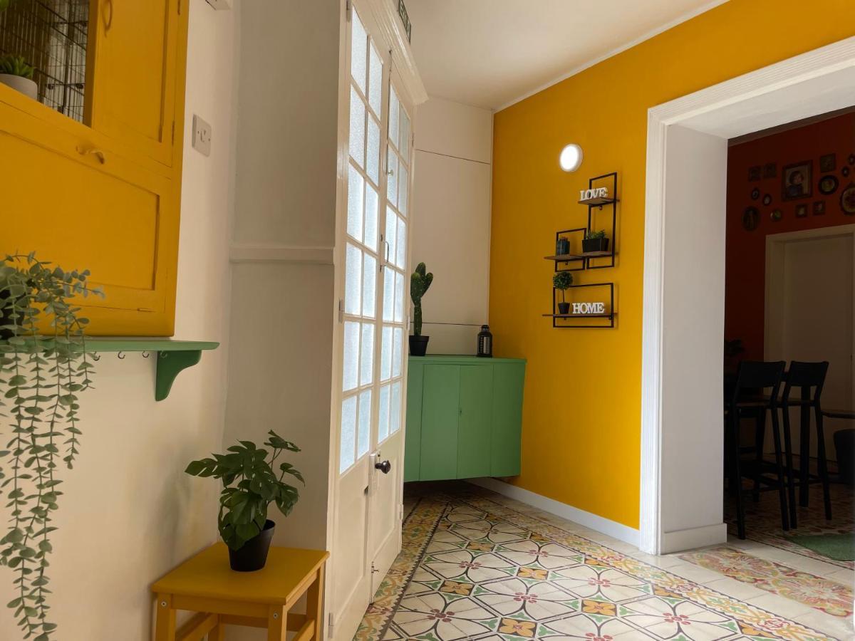 Parisio One Bedroom Maisonette In Sliema Bagian luar foto
